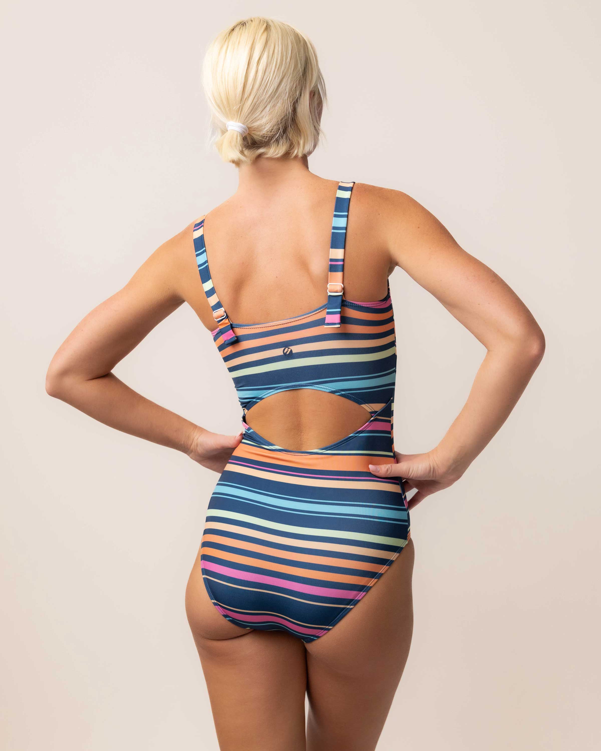Ameri VINTAGE HOLEONEPIECE SWIMWEAR Sサイズ Tevy Harbor One Piece – Nani Swimwear