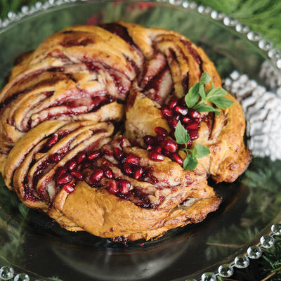 2 Ingredient Raspberry Wreath Bread