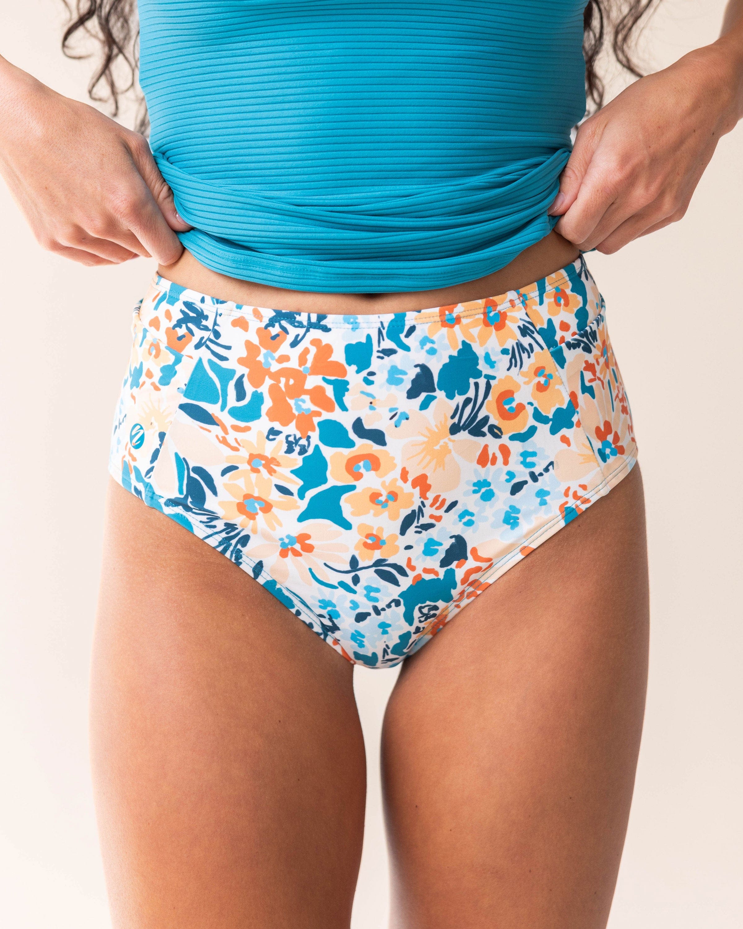 Arches Yoga Pocket Bottom – Nani Swimwear