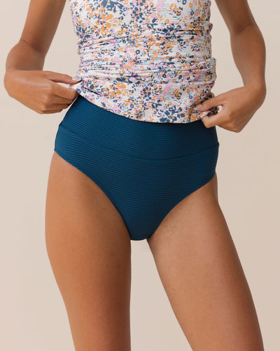 Coastal Flat Rib Marine Bottom