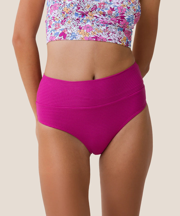 Sunset Plum Flat Rib Marine Bottom