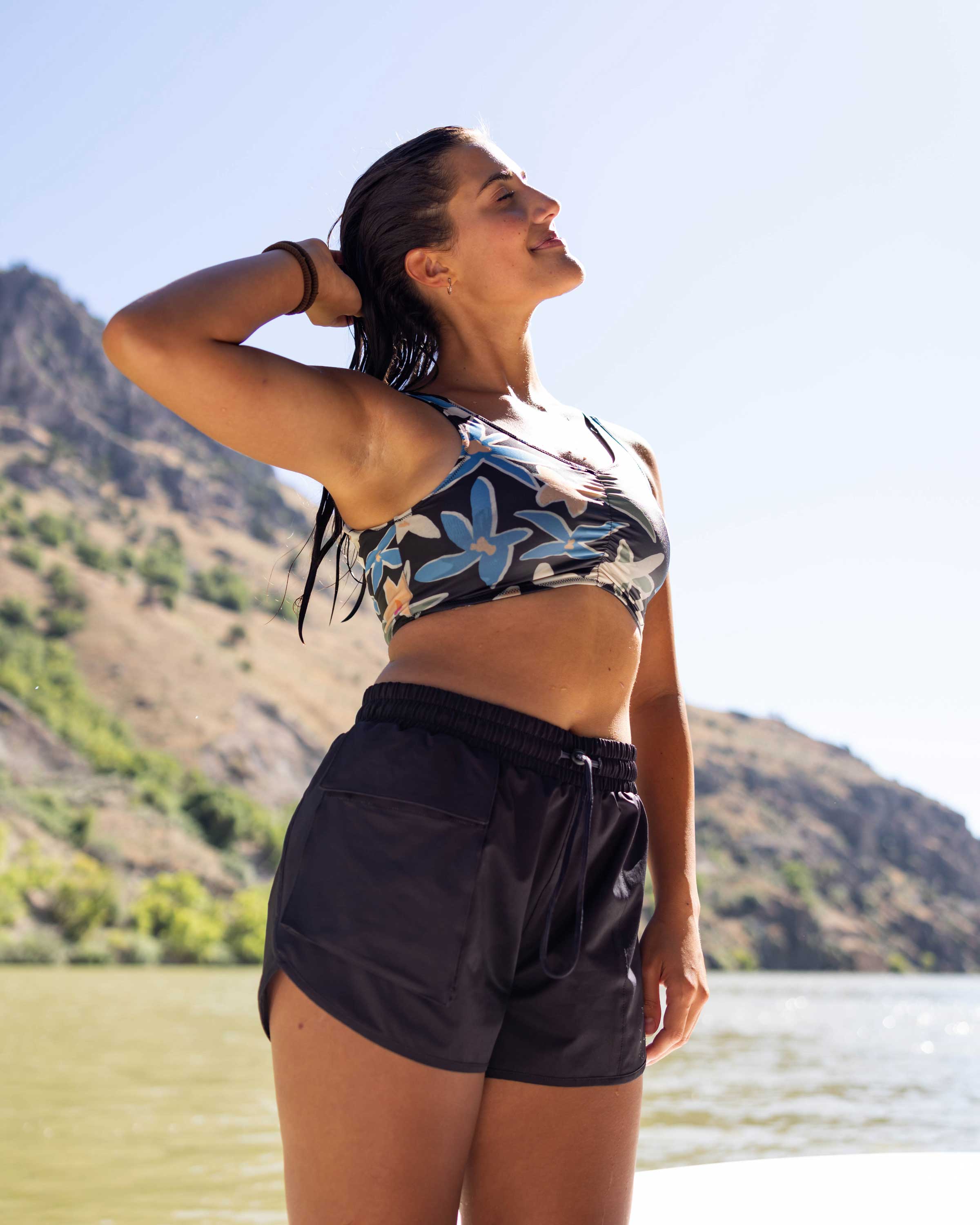 Black Expedition Short – Nani Swimwear