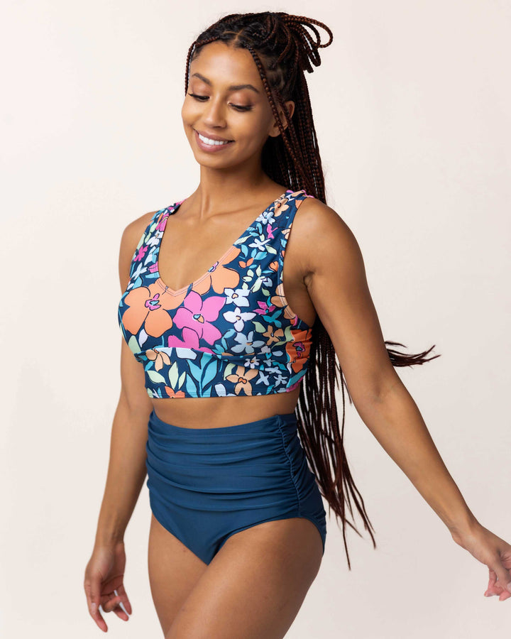 Mai Twist Crop