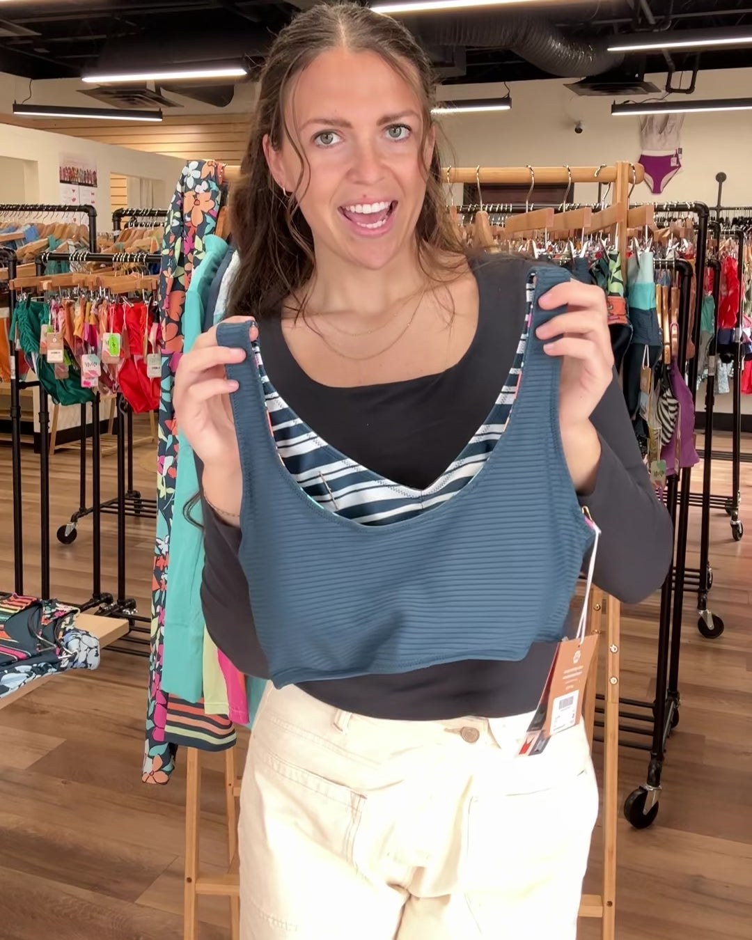 Tevy Quarter Zip Sunshade – Nani Swimwear