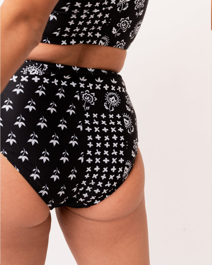 Oasis Patch Bottom