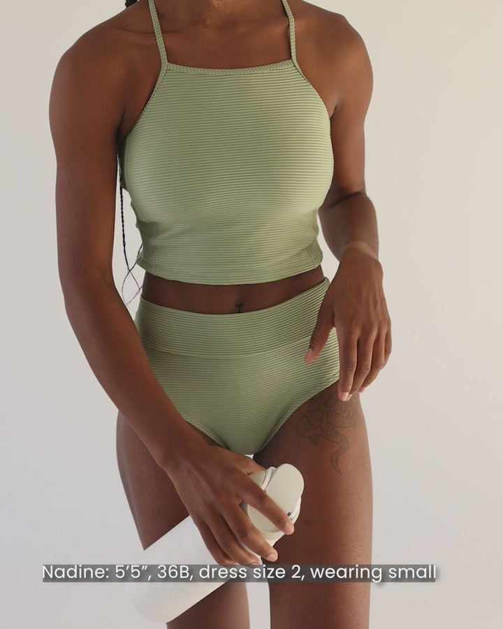 Textured Olympia Mid Rise Bottom