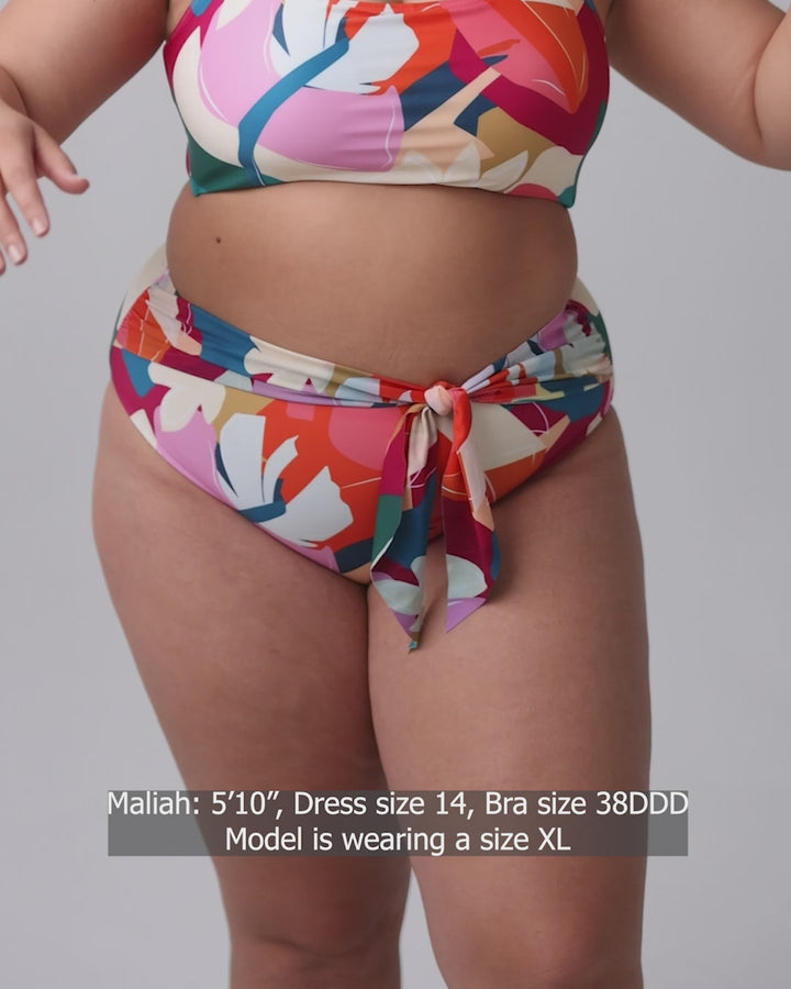 La Isla Tied Up Bottom